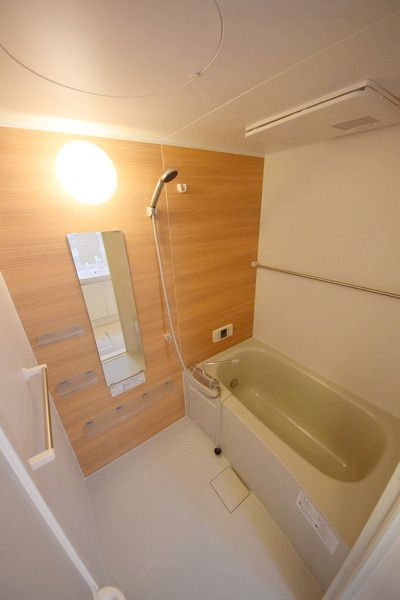 バス・シャワールーム　★追い焚きバス★