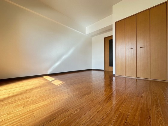 居室・リビング　※別部屋の写真です