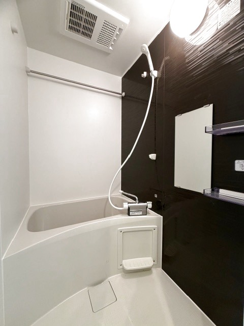 バス・シャワールーム　同施工会社参考画像