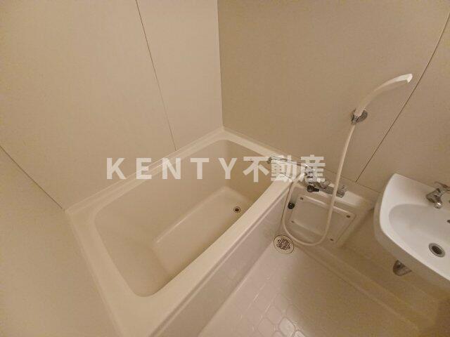 バス・シャワールーム　日々の疲れを癒すお風呂付です