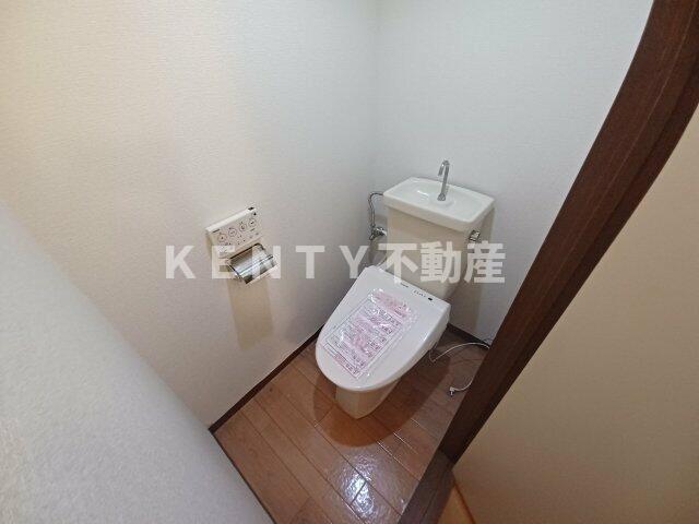 トイレ　シンプルで使いやすいトイレです