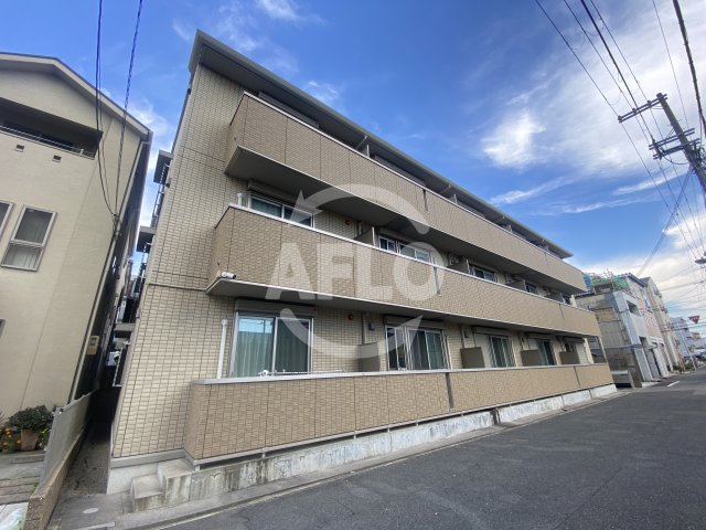 建物外観　ラ・ヴィ・アン・フルール　外観