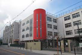 小学校　新平野西小学校（小学校）まで80m