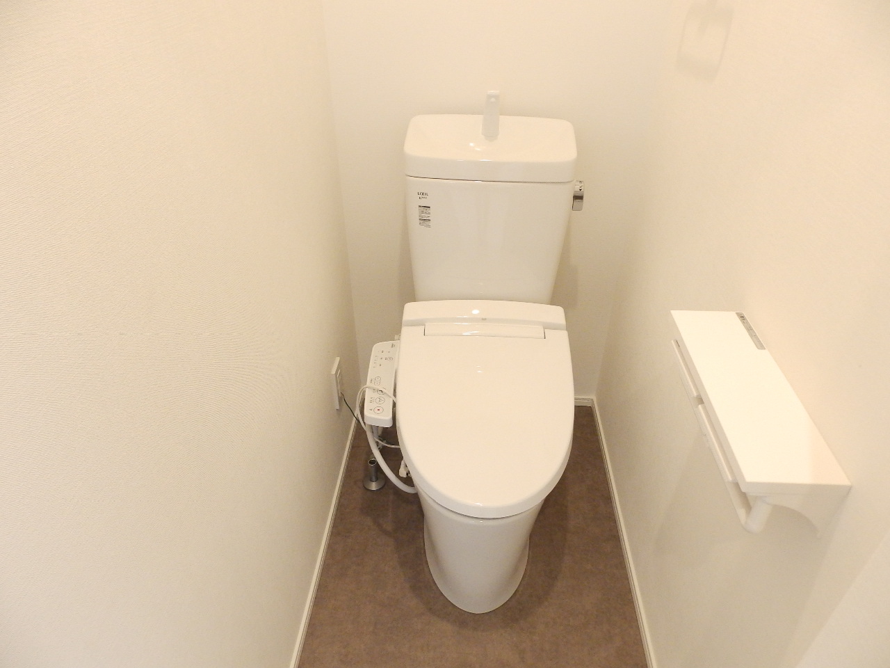 トイレ　ウォシュレット