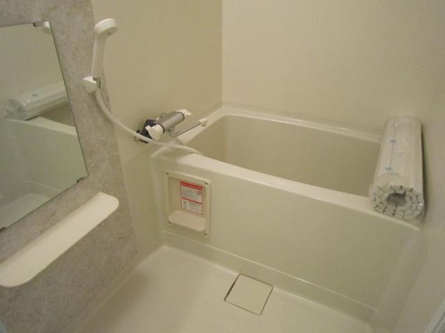 バス・シャワールーム　バス（イメージ）