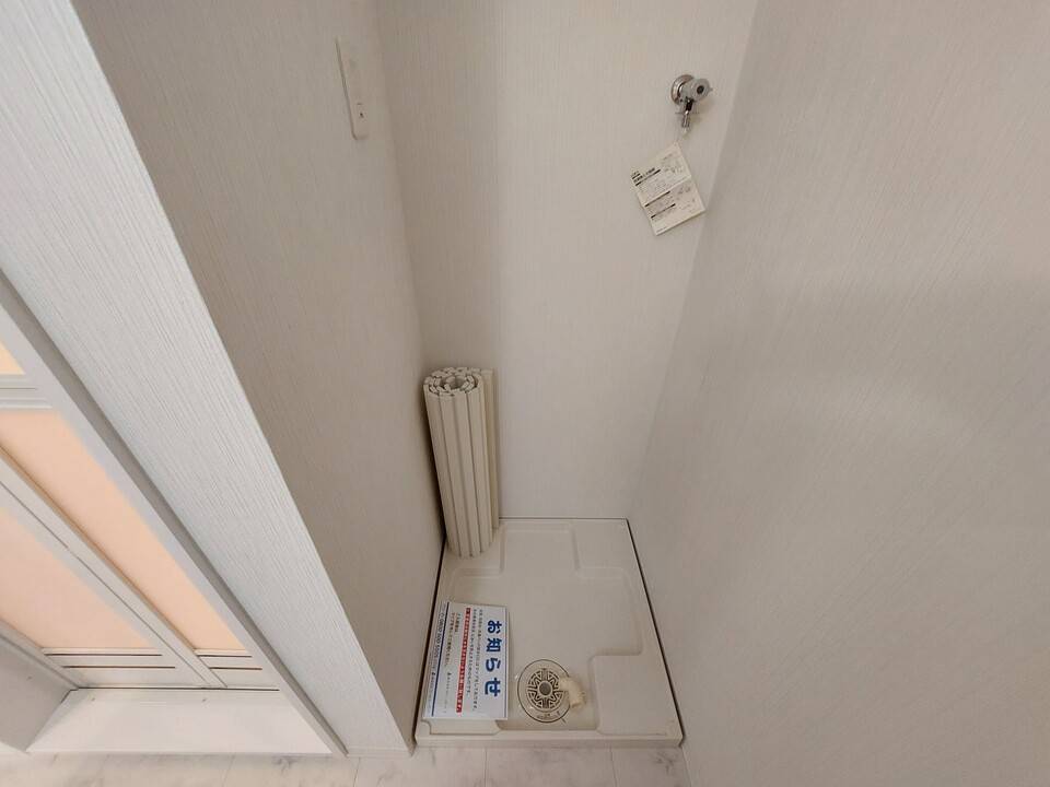 洗面設備　洗濯機置場