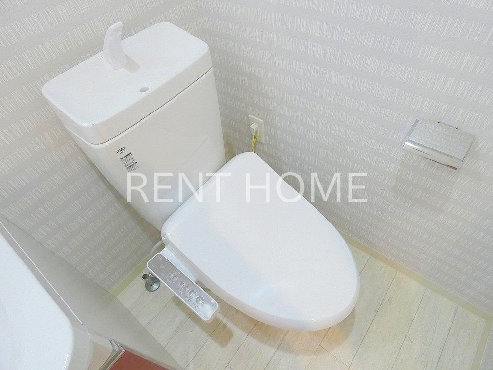トイレ　ウォシュレット付き