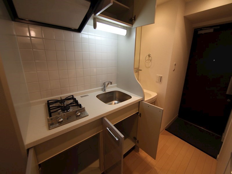 キッチン　システムキッチン（ガス2口コンロ付）