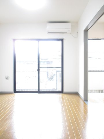 居室・リビング　※前回募集時の写真です