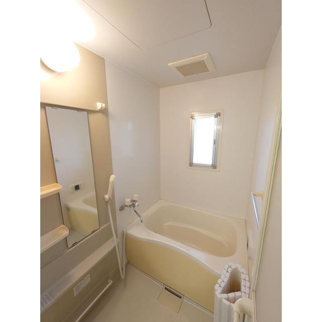 バス・シャワールーム　追い焚き付