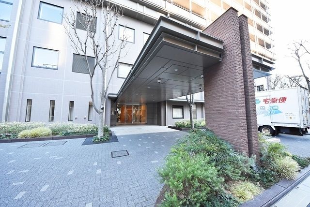 エントランス　パーク・アヴェニュー神南