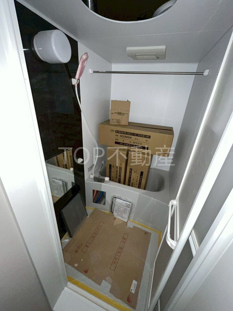 バス・シャワールーム　バルコニー