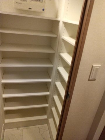 玄関　ゆったりとした玄関です