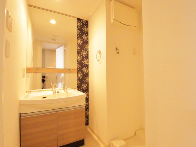 洗面設備　※別室の参考写真の為、現況優先です。