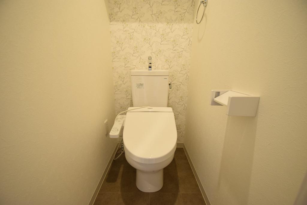 トイレ　シャワー付トイレ