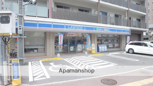 コンビニ　ローソン（コンビニ）まで618m