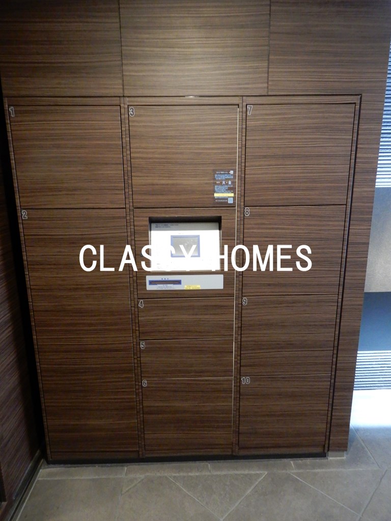 その他共有部分　2011年竣工 カスタリア大井町：宅配ボックス