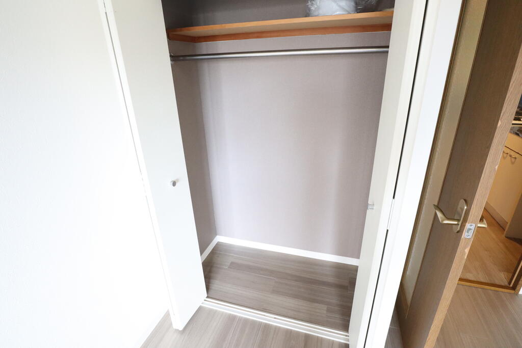 収納　クローゼット