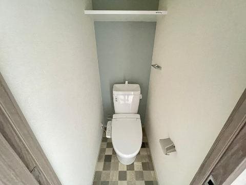 トイレ　※同シリーズ参考写真※