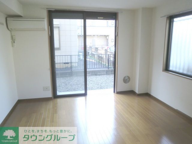 居室・リビング　★お部屋探しはタウンハウジング稲田堤店まで★