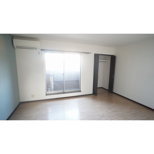 居室・リビング　リビング（同仕様タイプ）