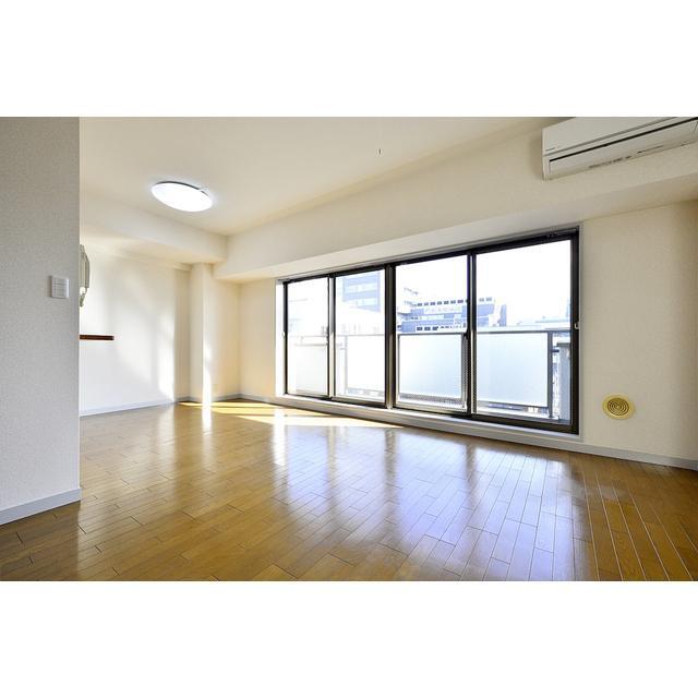 居室・リビング　※別号室の参考画像