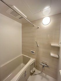 バス・シャワールーム　ゆったり過ごせるお風呂です