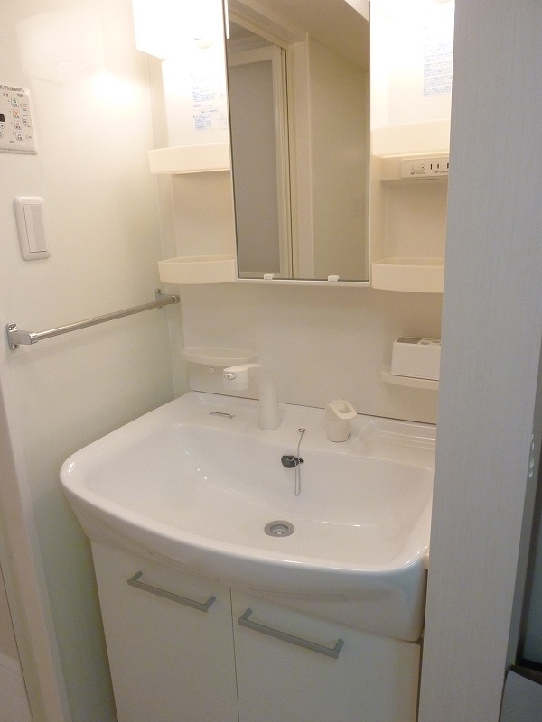 洗面設備　エルプエルトデキシュウ