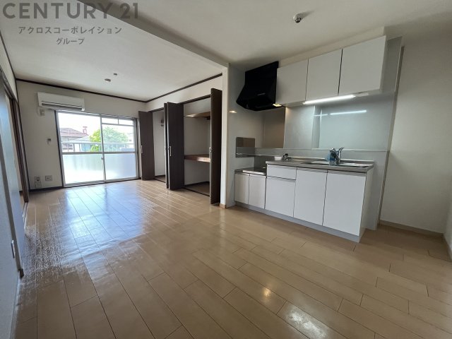 居室・リビング　エアコン付きで初期費用を抑えられます！