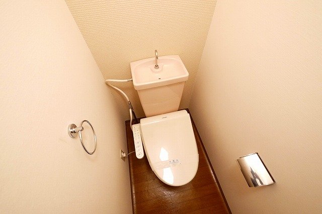 トイレ　コンパクトで使いやすいトイレです