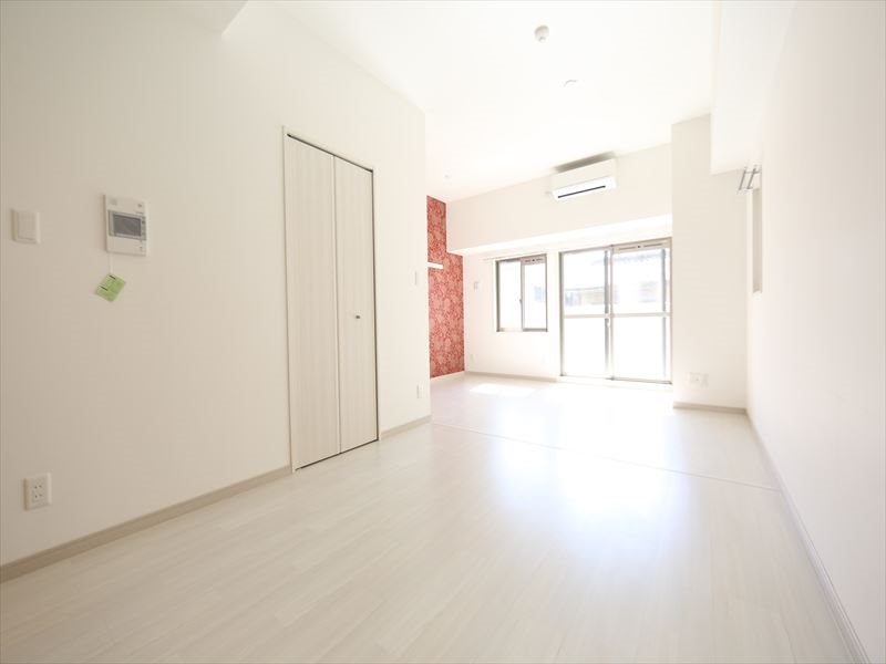 その他部屋・スペース　洋室18.8帖　カウンターキッチン　ウォークインクローゼット