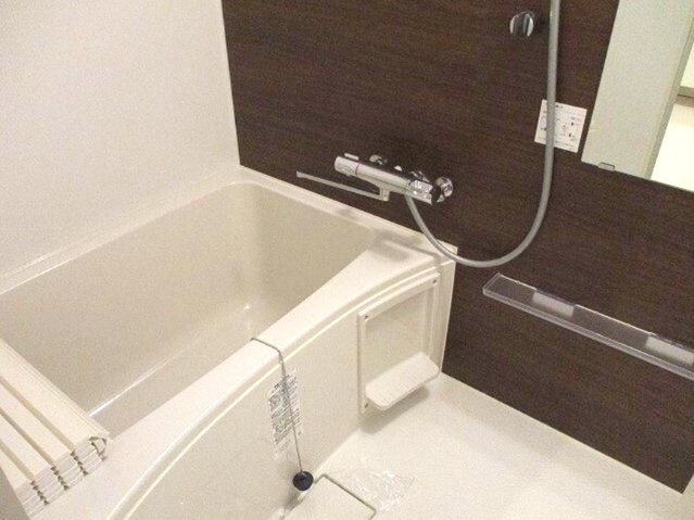 バス・シャワールーム　風呂
