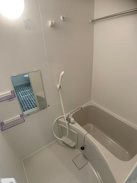 バス・シャワールーム　?