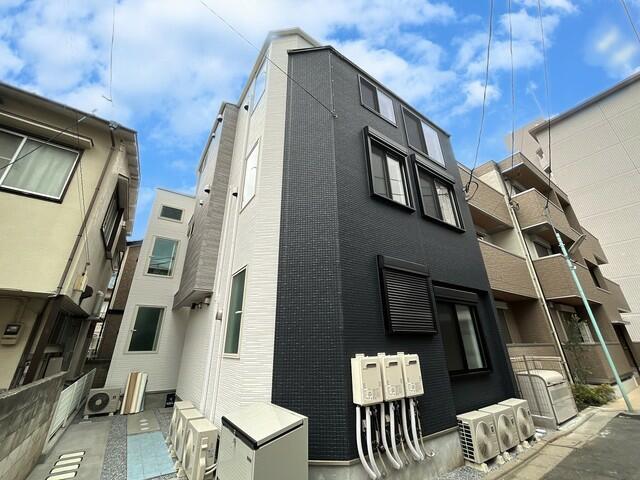 建物外観　?
