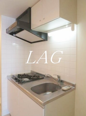 キッチン　キッチンです。