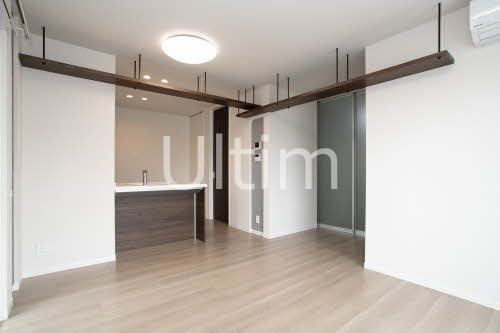 居室・リビング　※別のお部屋のお写真です。御参考までに。