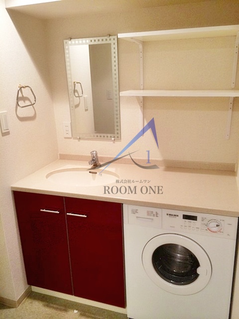 洗面設備　洗面台です。