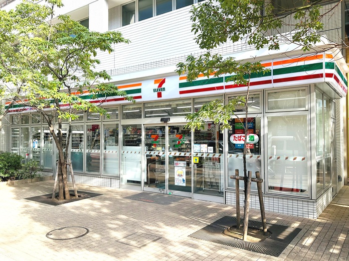 コンビニ　セブンイレブン芝浦ベイワード店（コンビニ）まで130m