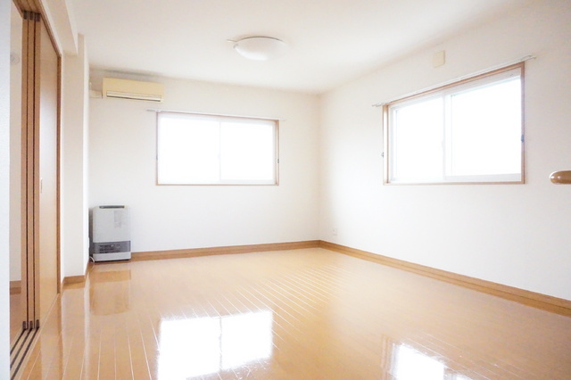 居室・リビング　ＬＤＫ１２．８帖