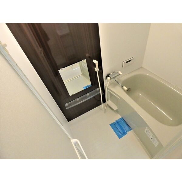 バス・シャワールーム　日々の疲れを癒すお風呂付です