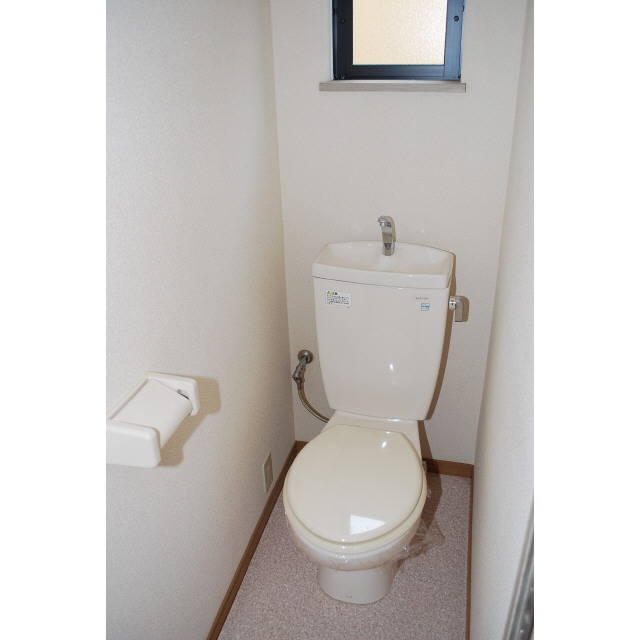 トイレ　シンプルで使いやすいトイレです