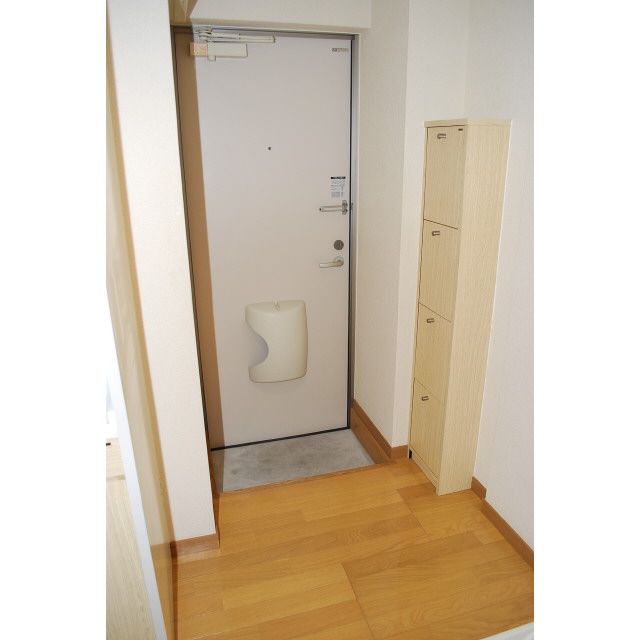 玄関　落ち着いた玄関です