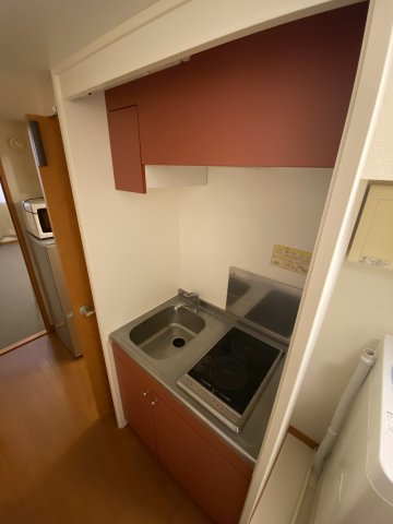 キッチン　火を使わず安心のIHコンロ付きキッチンです！