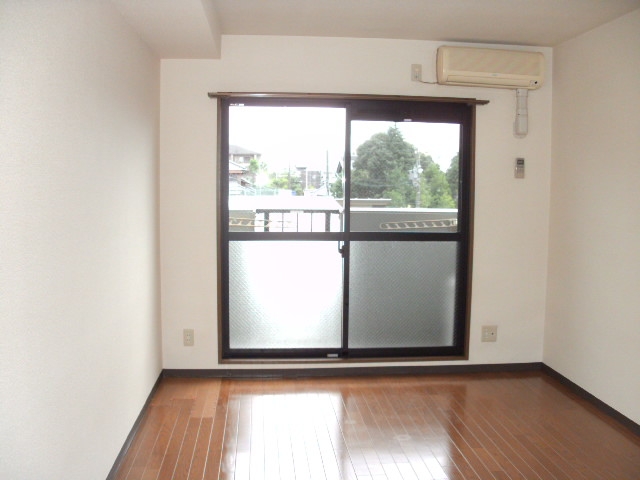 居室・リビング　洋室です♪