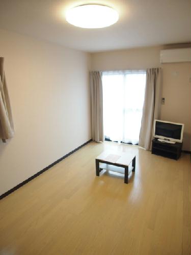 居室・リビング　ベランダ側