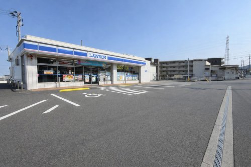 コンビニ　ローソン 別府鶴見ケ丘店（コンビニ）まで1563m