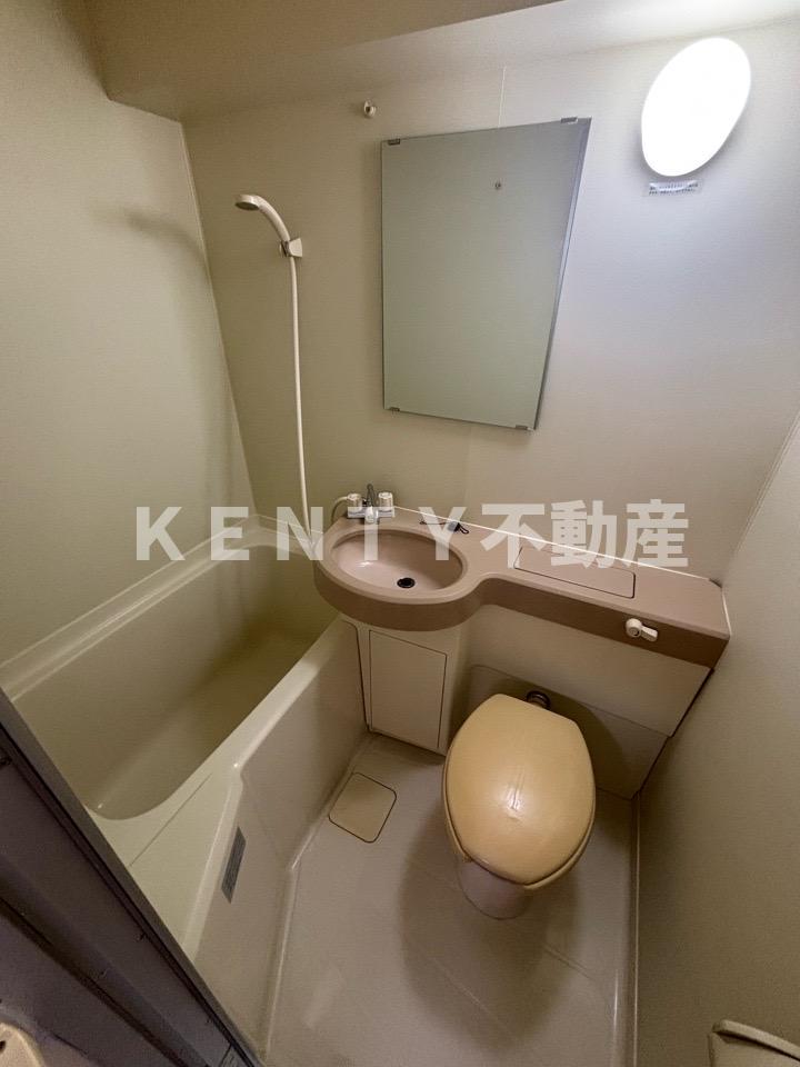 洗面設備　コンパクトで使いやすい洗面所