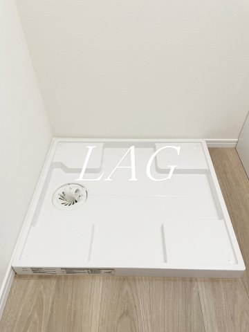 その他設備　室内洗濯機置き場です。（同仕様です。）