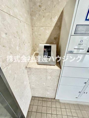 セキュリティ　オートロック付き