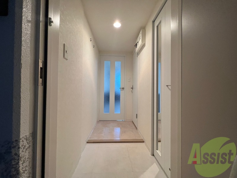 玄関　使いやすく明るい印象の玄関になっておりました！